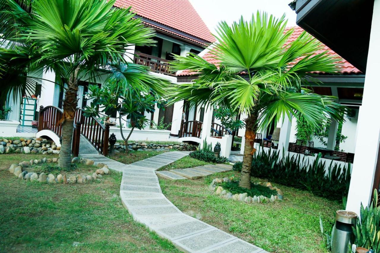 Sunrise Garden House - Luang Prabang Hotel Bagian luar foto