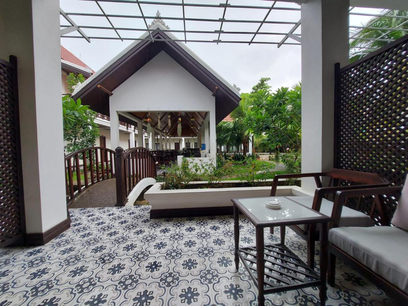 Sunrise Garden House - Luang Prabang Hotel Bagian luar foto